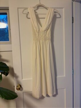 Vintage Ivory V-neck Nightgown